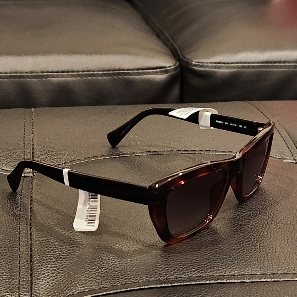 Ferragamo Fashion Women's SunglassesSKU: SF958S-214 . NO CASE